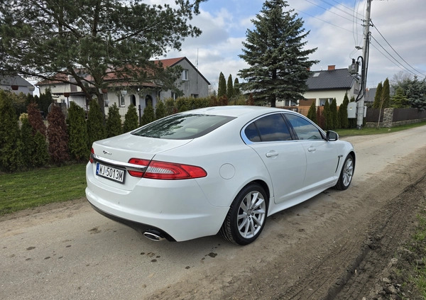 Jaguar XF cena 46500 przebieg: 206250, rok produkcji 2012 z Kutno małe 121